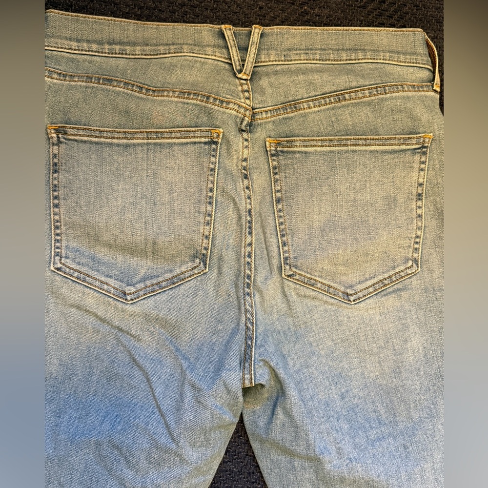 Veronica Beard Cameron High Rise Bootcut Light Wash Jeans - Picture 3 of 5